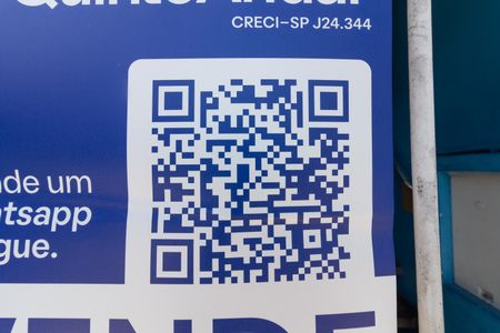 Casa à venda com 250m², 2 quartos e 1 vaga Casa à venda com 250m², 2 quartos e 1 vagaPlaca do QuintoAndar