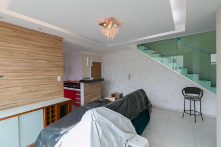 Sala de apartamento para alugar com 2 quartos, 170m² em Heliópolis, Belo Horizonte