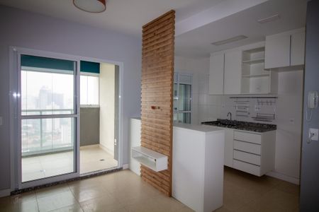 Sala de apartamento para alugar com 2 quartos, 56m² em Chácara Santo Antônio (zona Sul), São Paulo