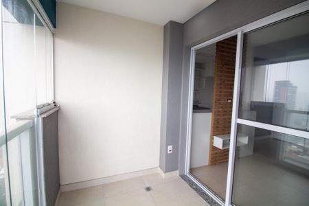 Varanda de apartamento para alugar com 2 quartos, 56m² em Chácara Santo Antônio (zona Sul), São Paulo
