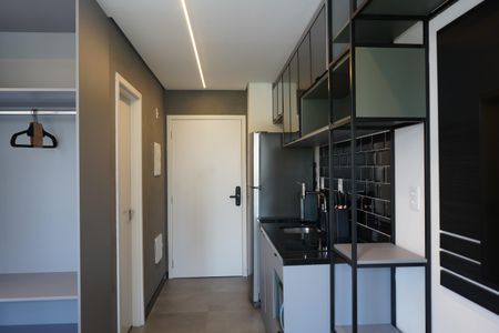 Studio de kitnet/studio para alugar com 1 quarto, 27m² em Vila Regente Feijó, São Paulo