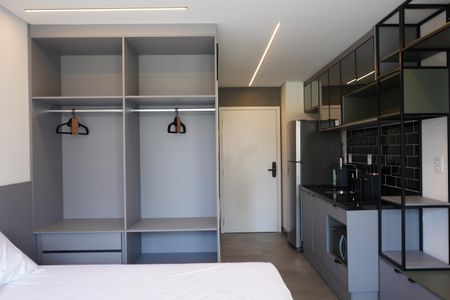 Studio de kitnet/studio para alugar com 1 quarto, 27m² em Vila Regente Feijó, São Paulo