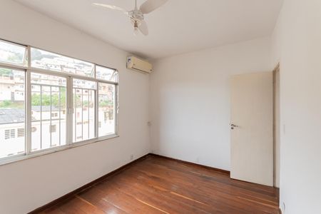 Apartamento à venda com 120m², 3 quartos e 1 vagaQuarto 1