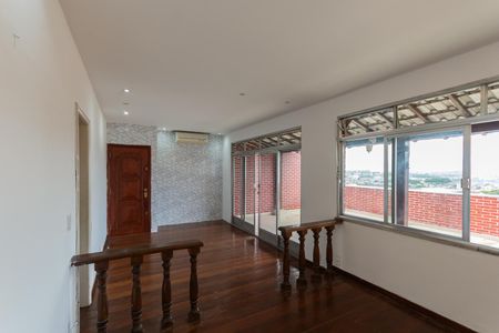 Apartamento à venda com 120m², 3 quartos e 1 vagaSala