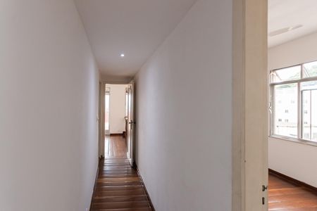 Apartamento à venda com 120m², 3 quartos e 1 vagaCorredor