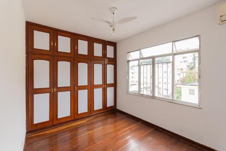 Apartamento à venda com 120m², 3 quartos e 1 vagaQuarto 1