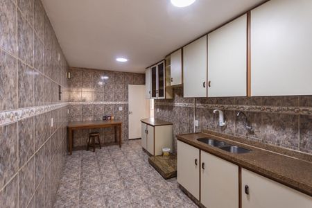 Apartamento à venda com 120m², 3 quartos e 1 vagaCozinha