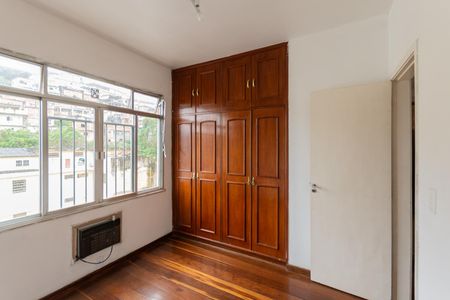 Apartamento à venda com 120m², 3 quartos e 1 vagaQuarto 2