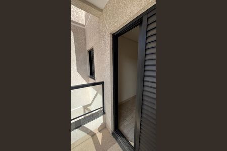 Apartamento à venda com 90m², 2 quartos e 2 vagas Apartamento à venda com 90m², 2 quartos e 2 vagasQuarto Varanda