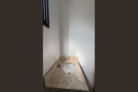 Apartamento à venda com 90m², 2 quartos e 2 vagas Apartamento à venda com 90m², 2 quartos e 2 vagasBanheiro da Suíte