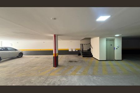 Apartamento à venda com 90m², 2 quartos e 2 vagas Apartamento à venda com 90m², 2 quartos e 2 vagasGaragem