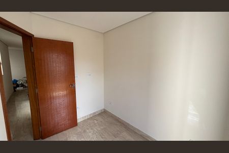 Apartamento à venda com 90m², 2 quartos e 2 vagas Apartamento à venda com 90m², 2 quartos e 2 vagasQuarto