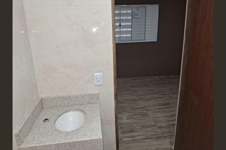 Casa à venda com 114m², 3 quartos e 1 vaga Casa à venda com 114m², 3 quartos e 1 vagaBanheiro