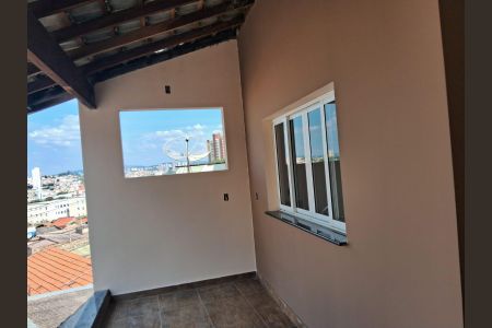 Casa à venda com 114m², 3 quartos e 1 vaga Casa à venda com 114m², 3 quartos e 1 vagaVista