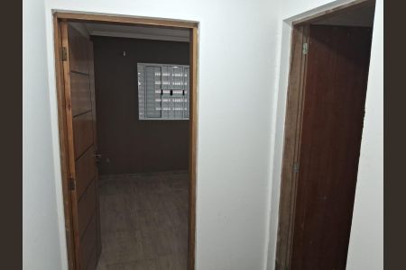 Casa à venda com 114m², 3 quartos e 1 vaga Casa à venda com 114m², 3 quartos e 1 vagaCorredor