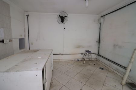 Sala de casa à venda com 5 quartos, 374m² em Santa Maria, Osasco