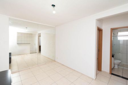 Sala de apartamento para alugar com 2 quartos, 44m² em Califórnia, Contagem