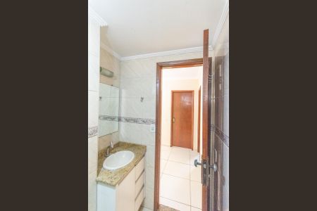 Apartamento à venda com 58m², 2 quartos e 1 vaga Apartamento à venda com 58m², 2 quartos e 1 vagaBanheiro