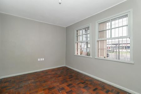 Quarto de apartamento à venda com 1 quarto, 77m² em São João, Porto Alegre