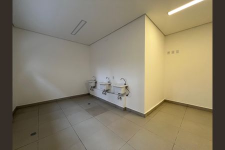 Apartamento para alugar com 30m², 1 quarto e sem vaga Apartamento para alugar com 30m², 1 quarto e sem vagaLavanderia
