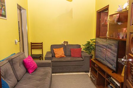 Sala de casa para alugar com 3 quartos, 125m² em Jardim Regis, São Paulo