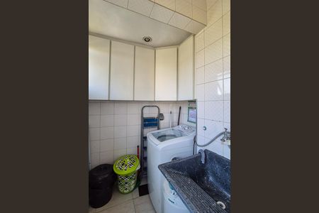 Apartamento para alugar com 65m², 2 quartos e 1 vagaÁrea de Serviço