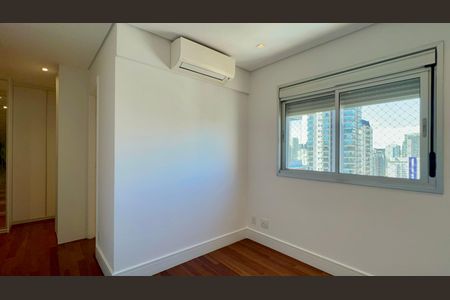 Apartamento para alugar com 120m², 2 quartos e sem vagaSuíte 1