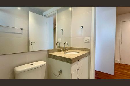 Apartamento para alugar com 120m², 2 quartos e sem vagaBanheiro 2 da Suite 1