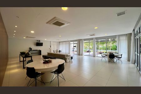 Apartamento para alugar com 120m², 2 quartos e sem vagaÁrea comum