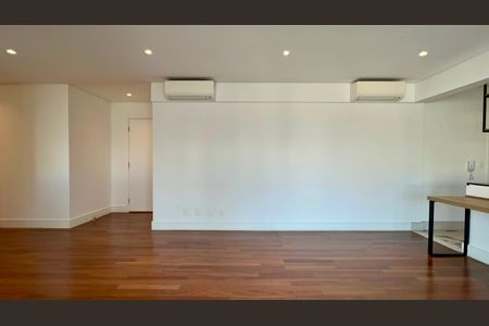 Apartamento para alugar com 120m², 2 quartos e sem vagaSala