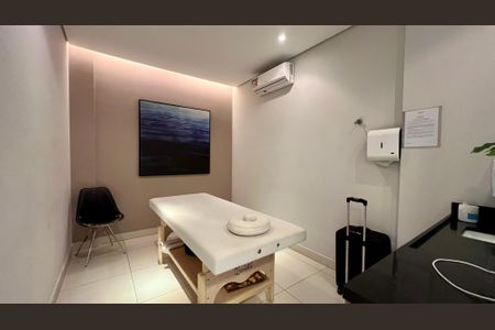 Apartamento para alugar com 120m², 2 quartos e sem vagaSpa