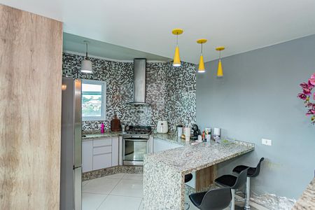 Casa à venda com 196m², 3 quartos e 4 vagas Casa à venda com 196m², 3 quartos e 4 vagasCozinha