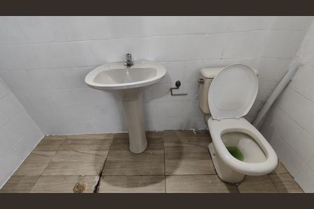 Banheiro da Suíte de casa para alugar com 1 quarto, 50m² em Jardim Nossa Senhora do Carmo, São Paulo