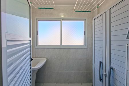 Apartamento para alugar com 75m², 3 quartos e 1 vaga Apartamento para alugar com 75m², 3 quartos e 1 vagaÁrea de Serviço