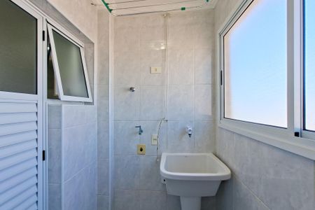 Apartamento para alugar com 75m², 3 quartos e 1 vaga Apartamento para alugar com 75m², 3 quartos e 1 vagaÁrea de Serviço