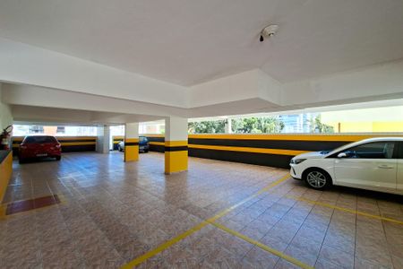 Apartamento para alugar com 75m², 3 quartos e 1 vaga Apartamento para alugar com 75m², 3 quartos e 1 vagaGaragem