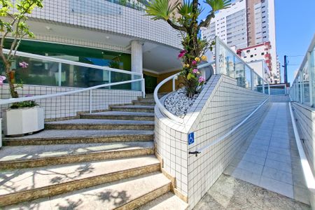 Apartamento para alugar com 75m², 3 quartos e 1 vaga Apartamento para alugar com 75m², 3 quartos e 1 vagaEntrada