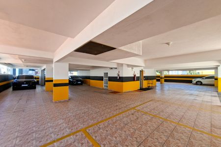 Apartamento para alugar com 75m², 3 quartos e 1 vaga Apartamento para alugar com 75m², 3 quartos e 1 vagaGaragem