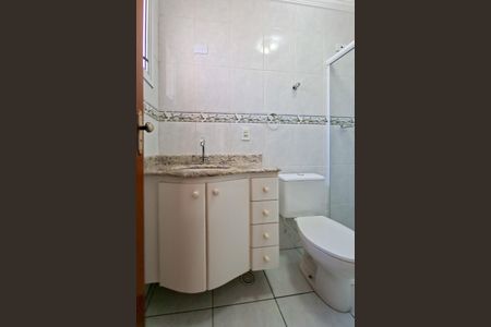 Apartamento para alugar com 75m², 3 quartos e 1 vaga Apartamento para alugar com 75m², 3 quartos e 1 vagaBanheiro da Suíte