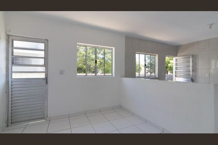 Sala de casa para alugar com 1 quarto, 49m² em Parque Boturussu, São Paulo