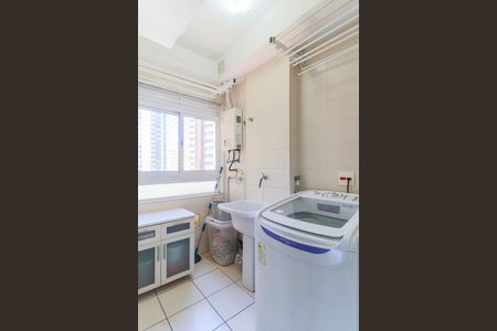 Apartamento à venda com 94m², 3 quartos e 2 vagas Apartamento à venda com 94m², 3 quartos e 2 vagasÁrea de Serviço