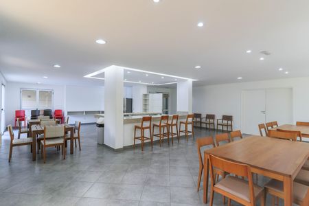 Apartamento à venda com 94m², 3 quartos e 2 vagas Apartamento à venda com 94m², 3 quartos e 2 vagasÁrea comum - Espaço Gourmet