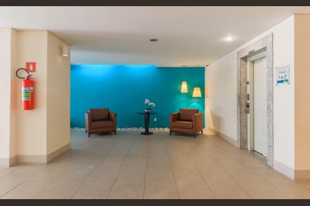 Apartamento à venda com 94m², 3 quartos e 2 vagas Apartamento à venda com 94m², 3 quartos e 2 vagasHall Social