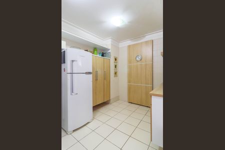 Apartamento à venda com 94m², 3 quartos e 2 vagas Apartamento à venda com 94m², 3 quartos e 2 vagasCozinha