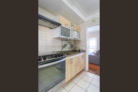 Apartamento à venda com 94m², 3 quartos e 2 vagas Apartamento à venda com 94m², 3 quartos e 2 vagasCozinha