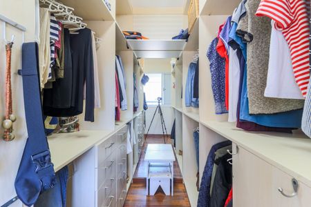 Apartamento à venda com 94m², 3 quartos e 2 vagas Apartamento à venda com 94m², 3 quartos e 2 vagasCloset da Suíte