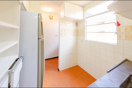 Apartamento à venda com 45m², 2 quartos e 1 vagaCozinha