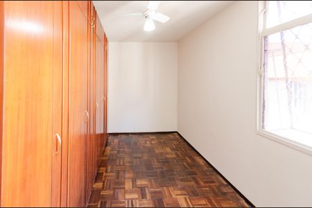 Apartamento à venda com 45m², 2 quartos e 1 vagaQuarto 2