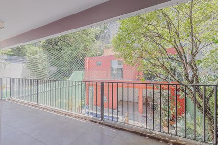 Casa à venda com 446m², 4 quartos e 6 vagasVaranda da Suíte 3