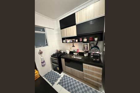 Cozinha de casa de condomínio para alugar com 2 quartos, 115m² em Estuário, Santos